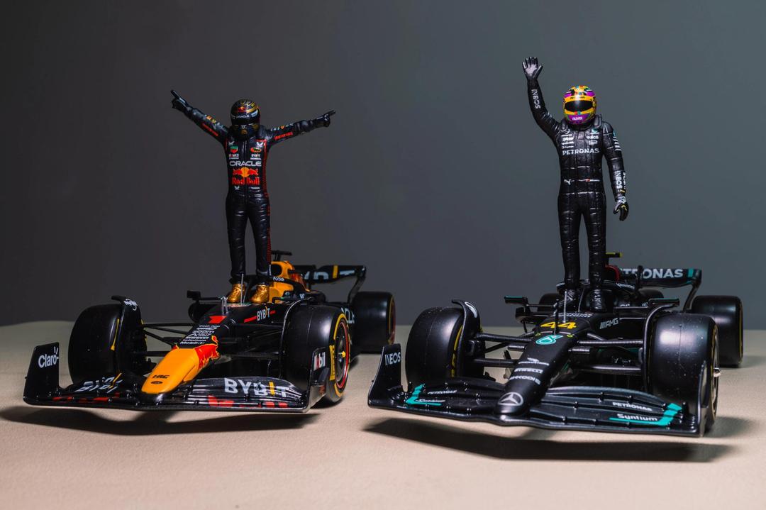 红牛车队翻盘红牛二队,塞恩斯状态火热 红牛车队翻盘红牛二队,塞恩斯状态火热