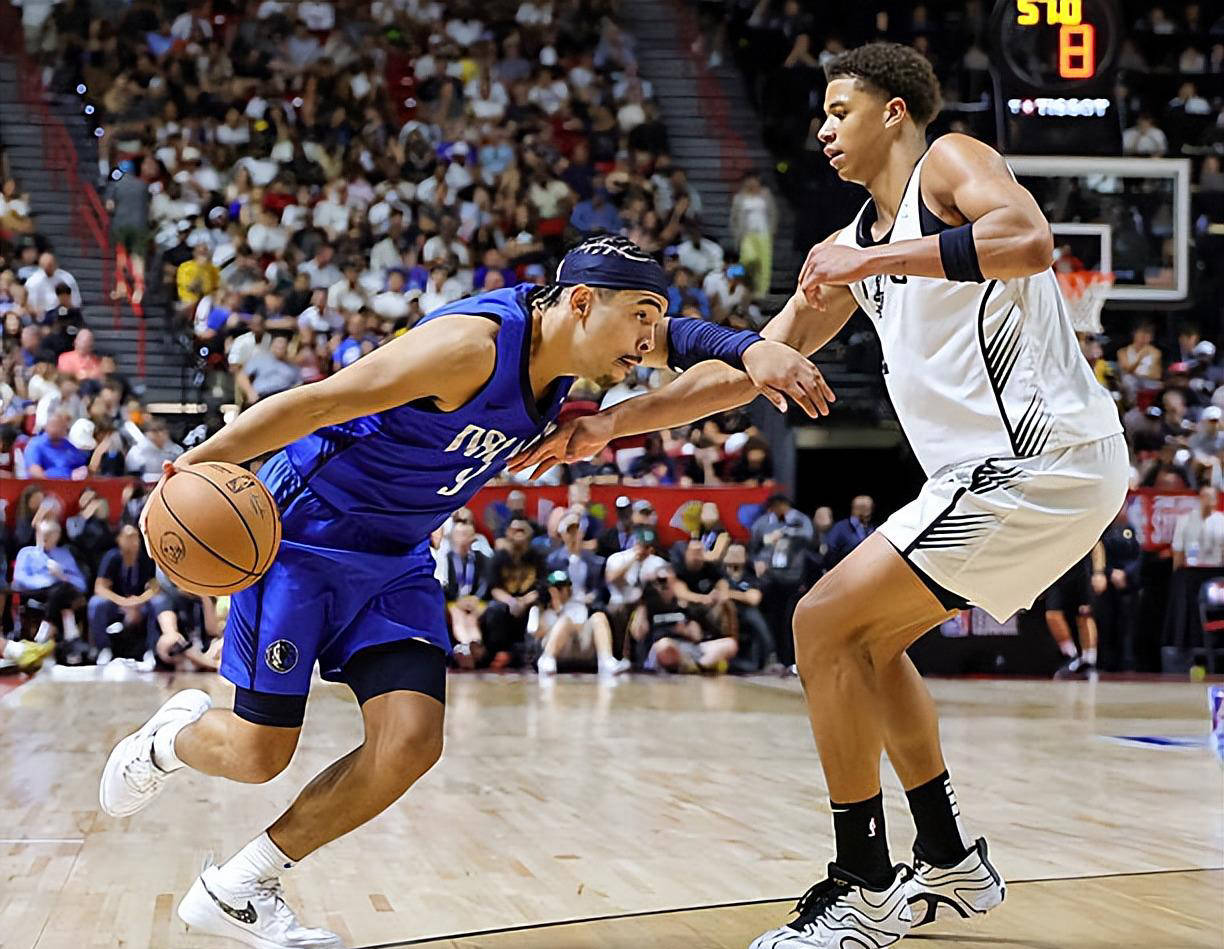 独行侠鏖战马刺，西亚卡姆高光表现