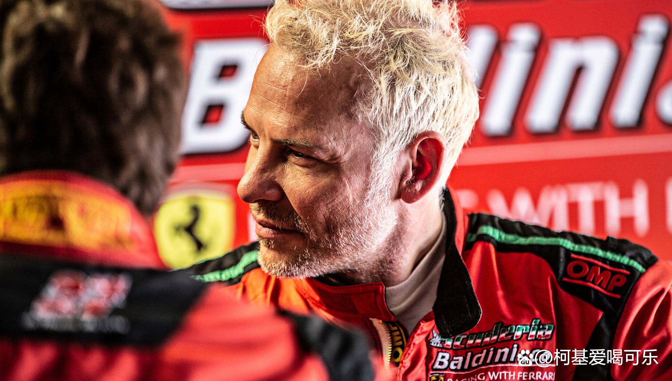 梅赛德斯绝杀迈凯伦，佩雷兹带队取胜