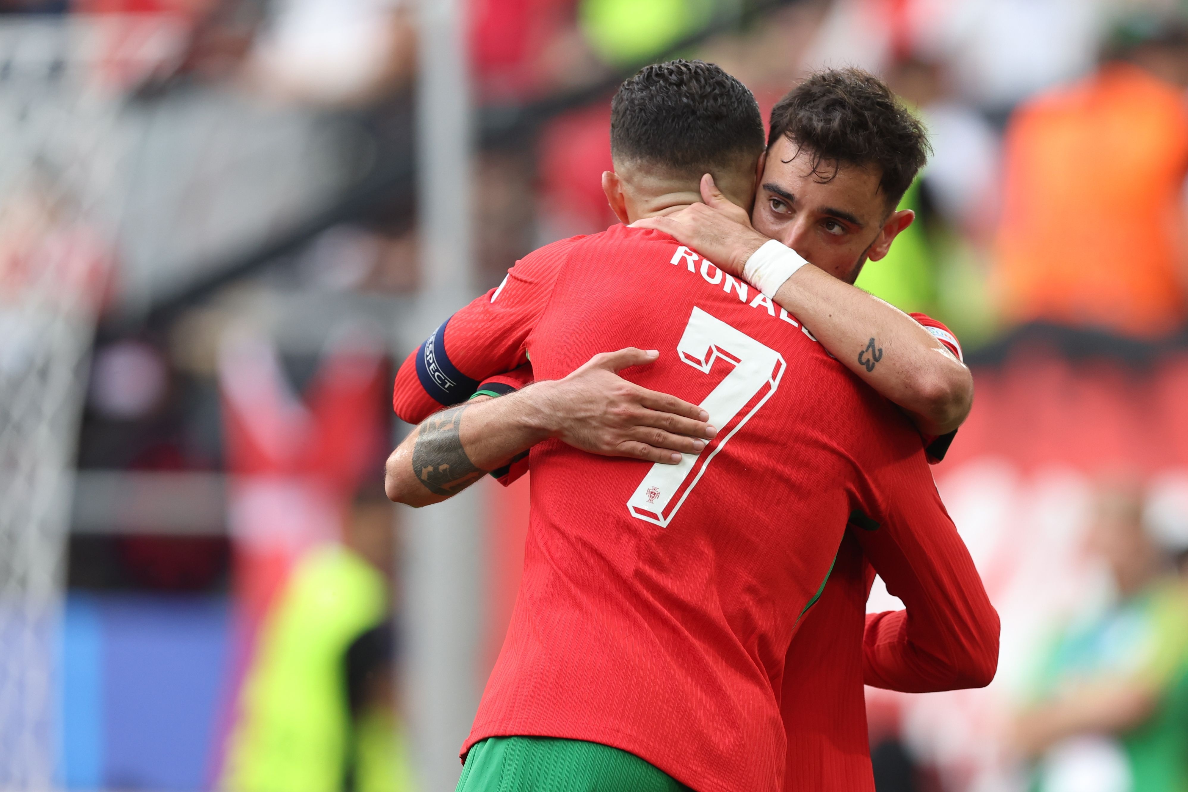 葡萄牙队完胜德国队,波尔关键制胜 葡萄牙队完胜德国队,波尔关键制胜