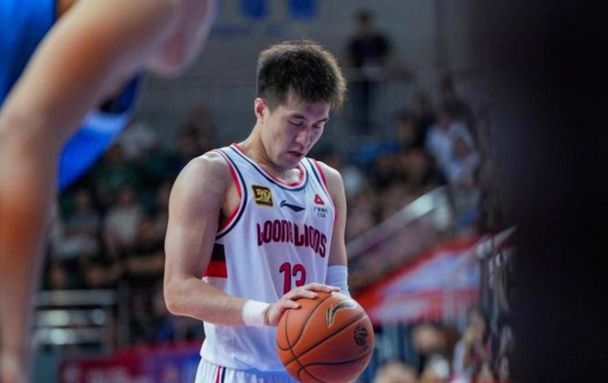 爵士力克广州队，郭艾伦状态火热